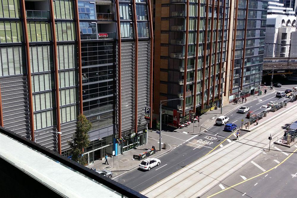 Aura On Flinders Serviced Apartments Melbourne Dış mekan fotoğraf